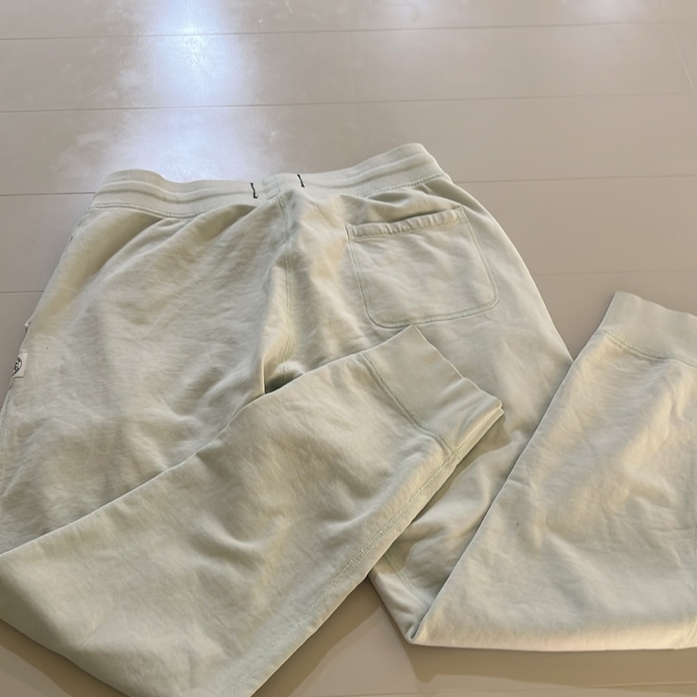 Reigning champ joggers - Picture 10 of 12